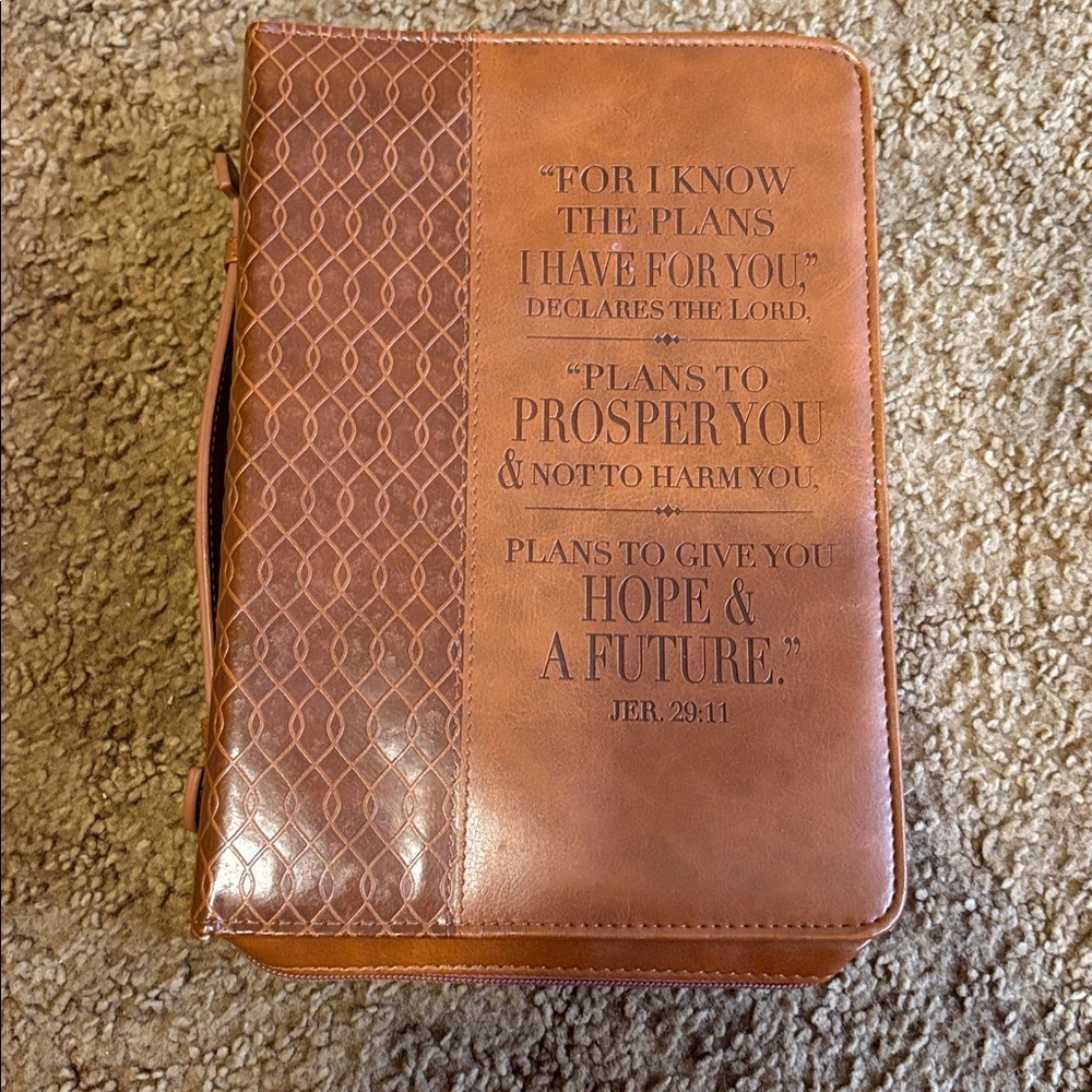Jeremiah 29:11 Two-tone Brown Leather Bible Cover